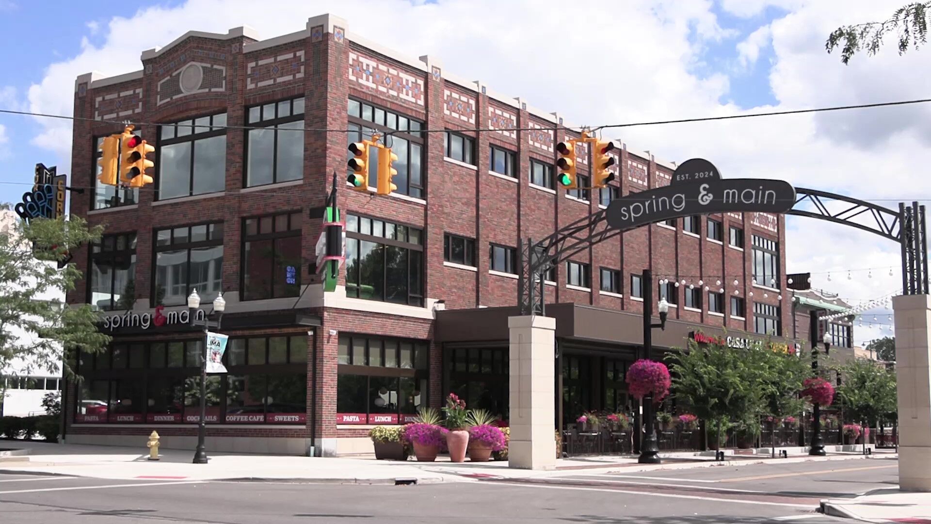 Spring Street Jamboree brings food, music and fun to Downtown Lima
